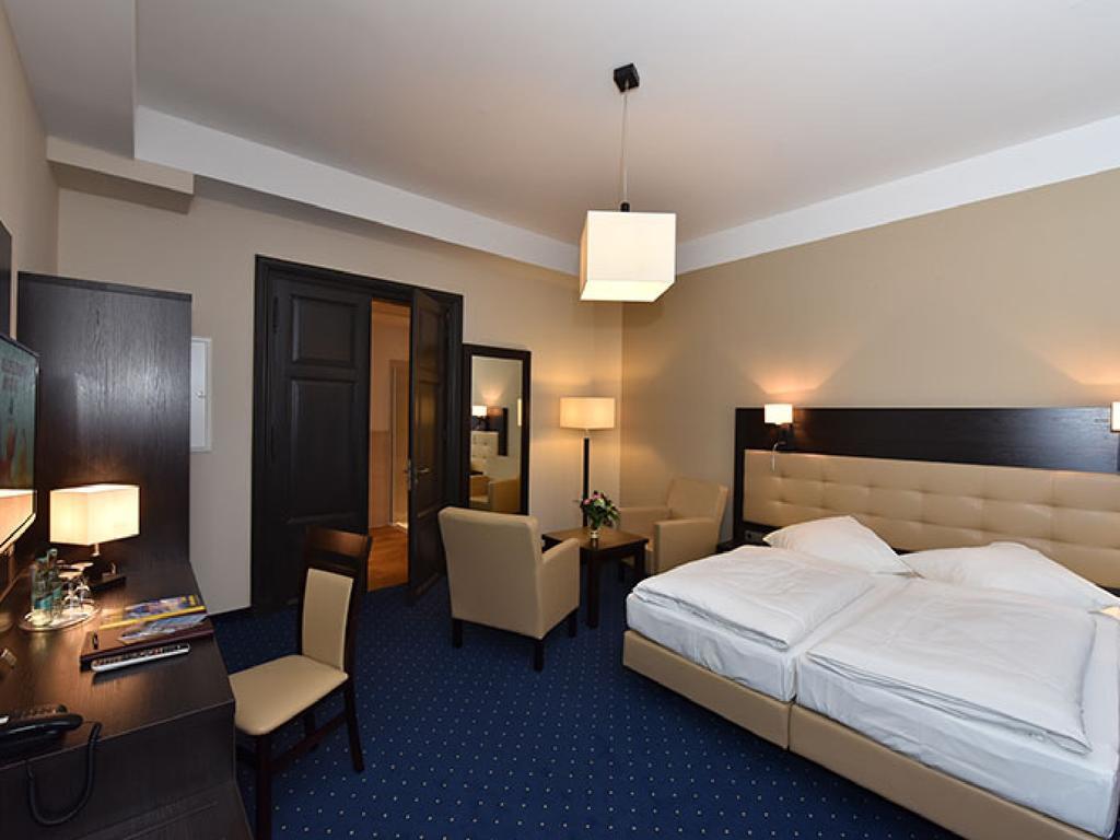 Weinhaus Woehler Hotel Schwerin  Luaran gambar