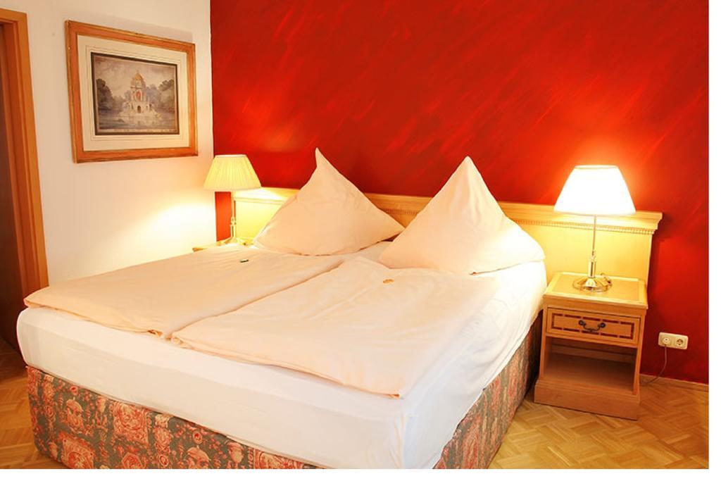Weinhaus Woehler Hotel Schwerin  Bilik gambar
